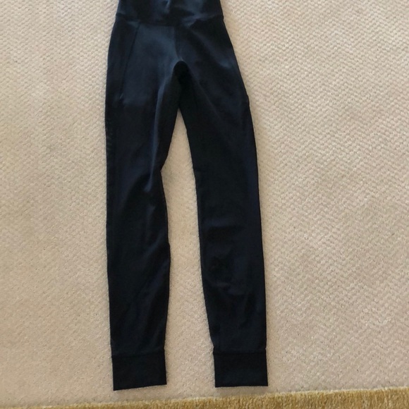 lululemon athletica Pants - Lululemon size 2 mesh leggings